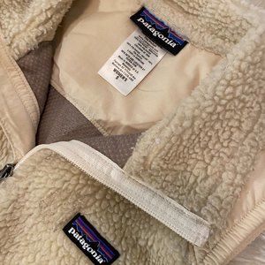 Patagonia Cream Vest - Small